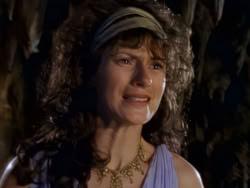 extant_XenaWarriorPrincess_1x07-TheTitans_02105
