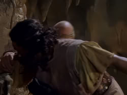 extant_XenaWarriorPrincess_1x07-TheTitans_02121