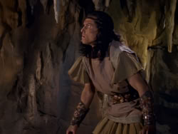 extant_XenaWarriorPrincess_1x07-TheTitans_02139