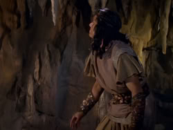 extant_XenaWarriorPrincess_1x07-TheTitans_02140