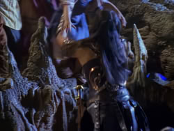 extant_XenaWarriorPrincess_1x07-TheTitans_02157