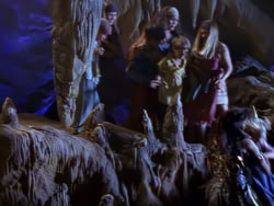 extant_XenaWarriorPrincess_1x07-TheTitans_02158