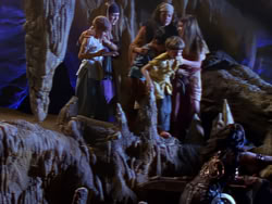 extant_XenaWarriorPrincess_1x07-TheTitans_02159