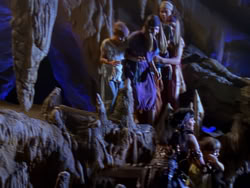 extant_XenaWarriorPrincess_1x07-TheTitans_02161