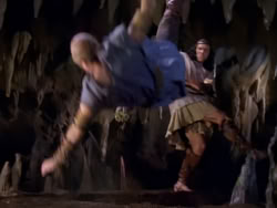 extant_XenaWarriorPrincess_1x07-TheTitans_02175
