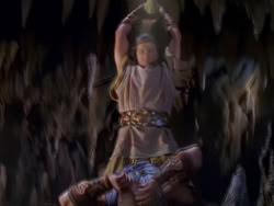 extant_XenaWarriorPrincess_1x07-TheTitans_02185