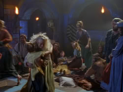 extant_XenaWarriorPrincess_1x07-TheTitans_02229