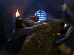 extant_XenaWarriorPrincess_1x07-TheTitans_02252