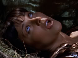 extant_XenaWarriorPrincess_1x07-TheTitans_02339