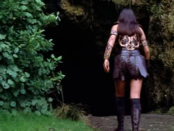 extant_XenaWarriorPrincess_1x07-TheTitans_02516