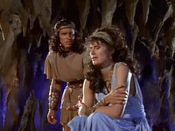 extant_XenaWarriorPrincess_1x07-TheTitans_02537