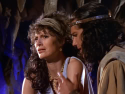 extant_XenaWarriorPrincess_1x07-TheTitans_02555
