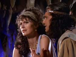 extant_XenaWarriorPrincess_1x07-TheTitans_02556