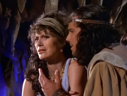 extant_XenaWarriorPrincess_1x07-TheTitans_02560