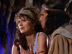 extant_XenaWarriorPrincess_1x07-TheTitans_02561