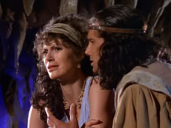 extant_XenaWarriorPrincess_1x07-TheTitans_02562