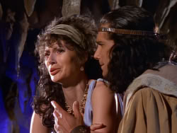 extant_XenaWarriorPrincess_1x07-TheTitans_02565