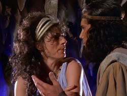 extant_XenaWarriorPrincess_1x07-TheTitans_02573