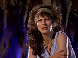 extant_XenaWarriorPrincess_1x07-TheTitans_02607