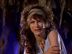 extant_XenaWarriorPrincess_1x07-TheTitans_02612