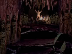 extant_XenaWarriorPrincess_1x07-TheTitans_02631