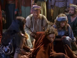 extant_XenaWarriorPrincess_1x07-TheTitans_02711