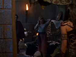 extant_XenaWarriorPrincess_1x07-TheTitans_02858