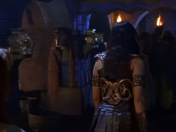 extant_XenaWarriorPrincess_1x07-TheTitans_02904