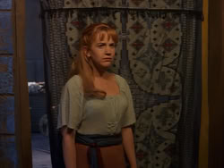 extant_XenaWarriorPrincess_1x07-TheTitans_02905