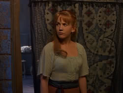 extant_XenaWarriorPrincess_1x07-TheTitans_02907