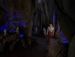 extant_XenaWarriorPrincess_1x07-TheTitans_02925