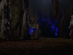 extant_XenaWarriorPrincess_1x07-TheTitans_02937