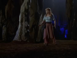 extant_XenaWarriorPrincess_1x07-TheTitans_02946