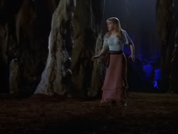extant_XenaWarriorPrincess_1x07-TheTitans_02947