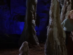 extant_XenaWarriorPrincess_1x07-TheTitans_02977
