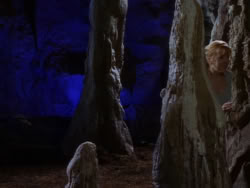 extant_XenaWarriorPrincess_1x07-TheTitans_02978