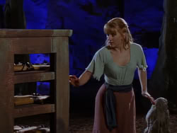 extant_XenaWarriorPrincess_1x07-TheTitans_02988