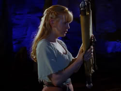 extant_XenaWarriorPrincess_1x07-TheTitans_03023