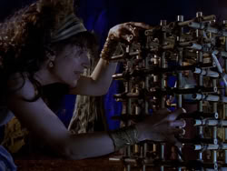 extant_XenaWarriorPrincess_1x07-TheTitans_03028