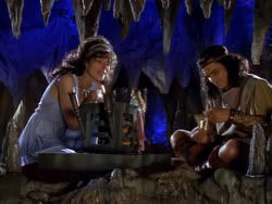 extant_XenaWarriorPrincess_1x07-TheTitans_03054