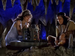 extant_XenaWarriorPrincess_1x07-TheTitans_03055
