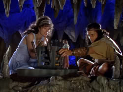extant_XenaWarriorPrincess_1x07-TheTitans_03057