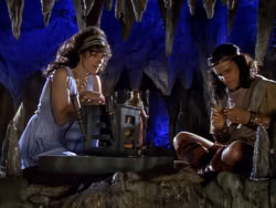 extant_XenaWarriorPrincess_1x07-TheTitans_03066