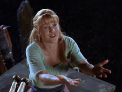 extant_XenaWarriorPrincess_1x07-TheTitans_03146