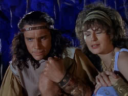 extant_XenaWarriorPrincess_1x07-TheTitans_03147
