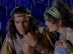 extant_XenaWarriorPrincess_1x07-TheTitans_03149