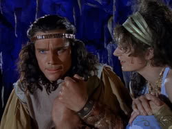 extant_XenaWarriorPrincess_1x07-TheTitans_03154