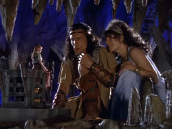 extant_XenaWarriorPrincess_1x07-TheTitans_03163