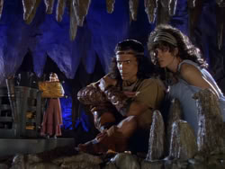 extant_XenaWarriorPrincess_1x07-TheTitans_03206