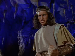 extant_XenaWarriorPrincess_1x07-TheTitans_03275